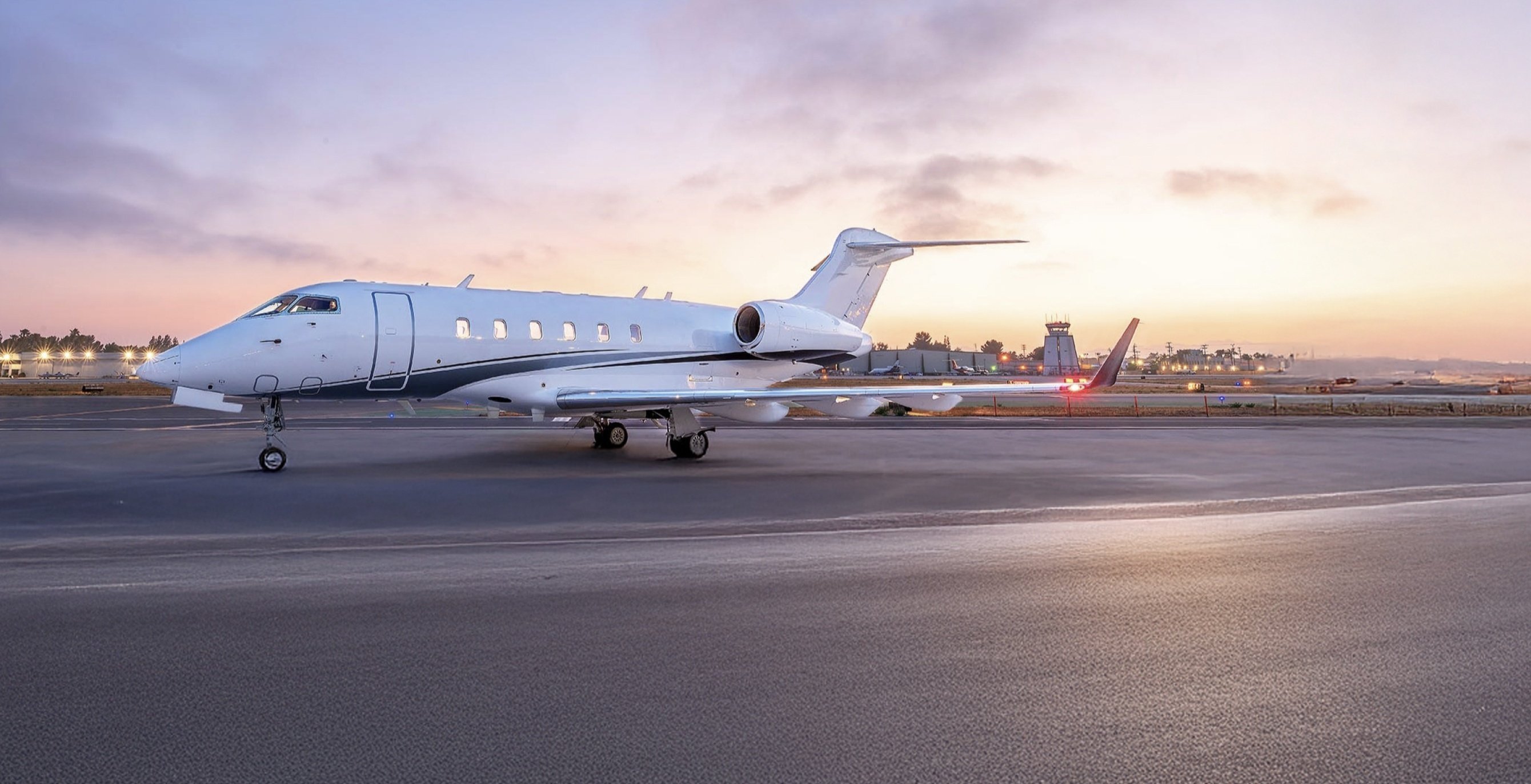 Challenger 300